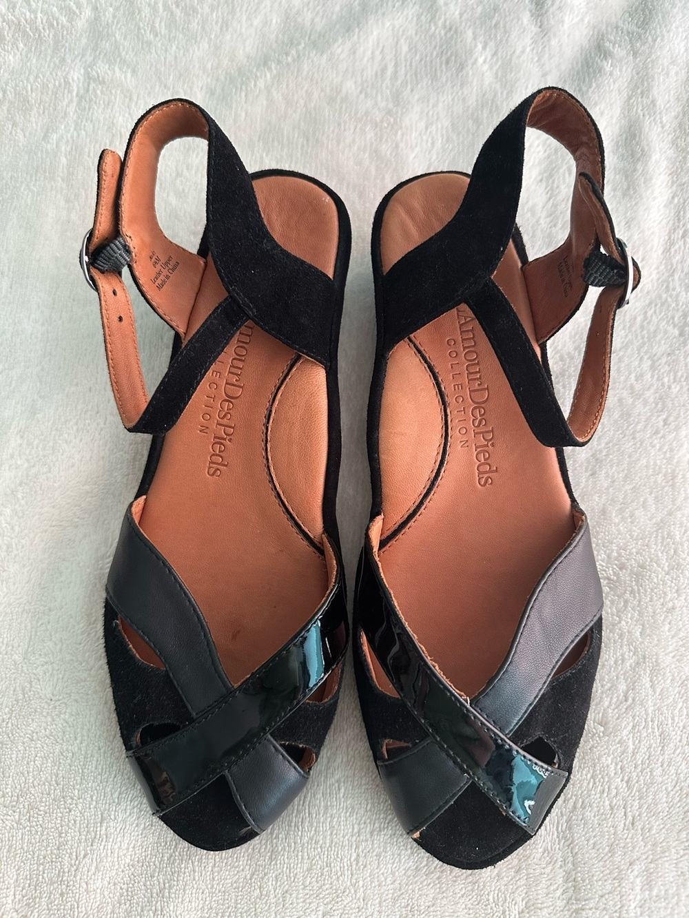 L'AMOUR DES PIEDS Badri Black Suede Patent Leather Slingback Wedges Size 6.5 NEW